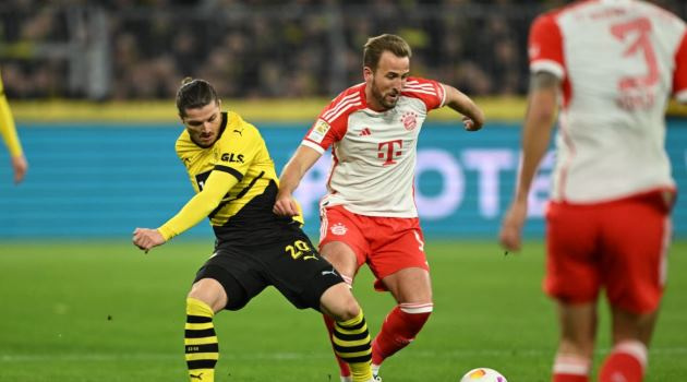 Bayern vs Dortmund: Nỗi đau Champions League; Lewandowski gây phẫn nộ