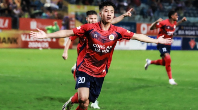 CAHN 3-1 HAGL: Văn Đức tỏa sáng; Nỗi ám ảnh sân khách