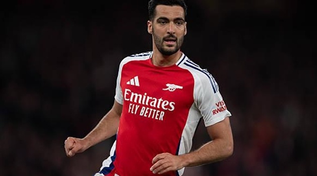 Tiếp đón PSG, Arteta nên cân nhắc vai trò của Merino ở tuyến giữa Arsenal