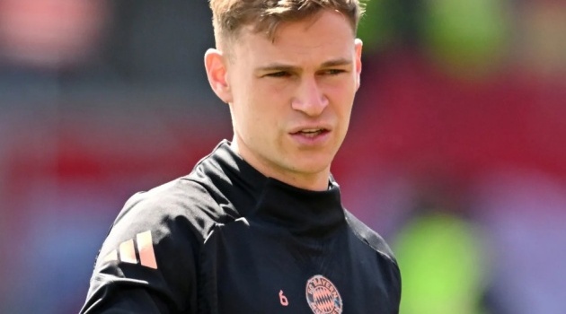 Joshua Kimmich ca ngợi Vincent Kompany
