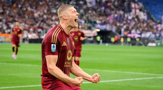 Đỉnh cao Ranieri, Roma thắng 14 sau 19 trận bất bại