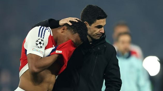 Tại sao Arsenal ngày càng có thêm nhiều anti-fan?