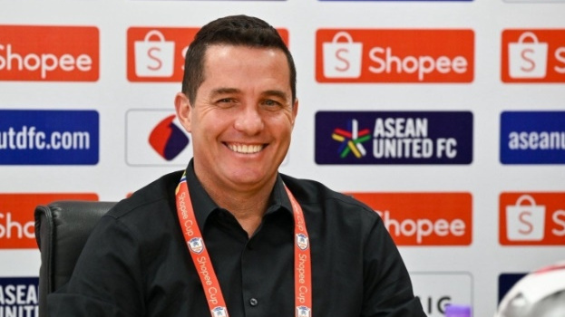 HLV Buriram United hài lòng với kết quả hòa khó nhọc trước CAHN