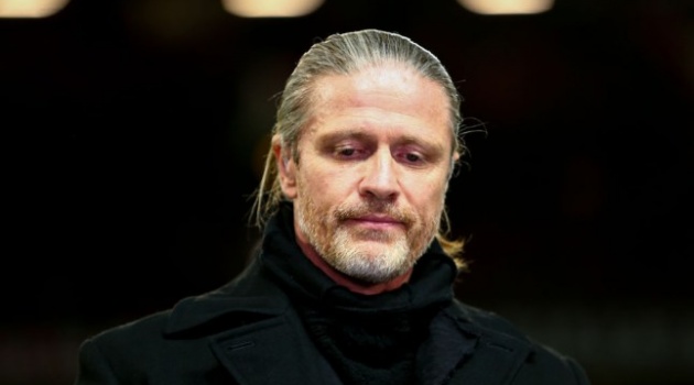Emmanuel Petit mệt mỏi khi Arsenal liên tục trắng tay
