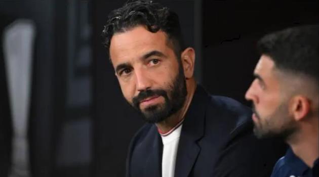 Amorim bị đặt dấu hỏi vì không dùng Garnacho sớm hơn