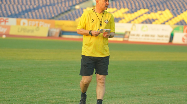 Thanh Hóa ra quyết định về đơn từ chức của HLV Tomislav Steinbruckner