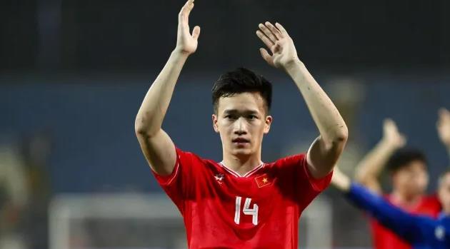 Hoàng Đức được CLB tạo điều kiện đấu Man Utd tại Malaysia