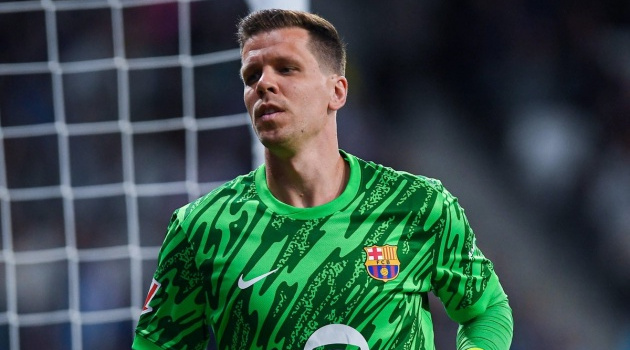 Szczesny đạt thỏa thuận ở lại, Barcelona sắp công bố hợp đồng mới