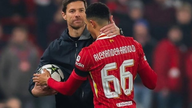 Real đã 'ướm' Trent cho Xabi Alonso như thế nào?