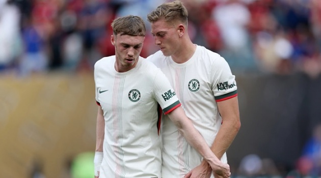 Nhìn lại trận đầu đá chính của Liam Delap: Lo ngại cho hàng công Chelsea