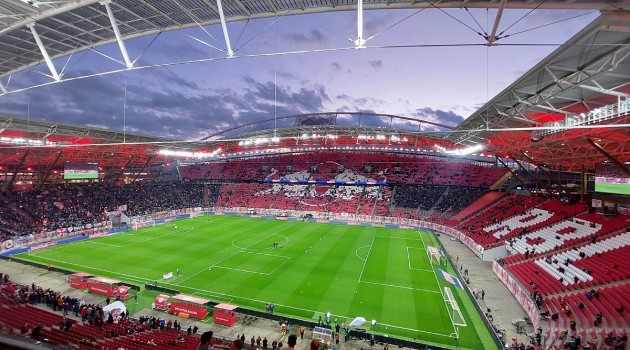 Sân vận động Red Bull Arena: Di sản Đông Đức và biểu tượng đương đại của Leipzig