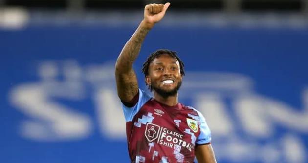 Công An TP.HCM đàm phán chiêu mộ cựu tiền vệ Serie A Bastien