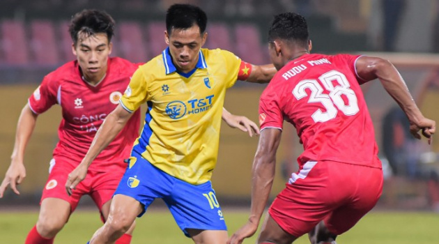 CĐV Hà Nội FC lo lắng với khởi đầu thất vọng tại V-League