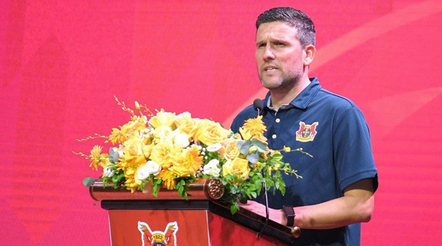 Ông Gerard Albadalejo tiết lộ lý do chọn Ninh Bình