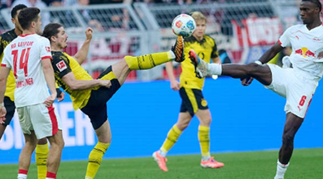 Dortmund hòa Leipzig, vững vàng vị trí thứ 2