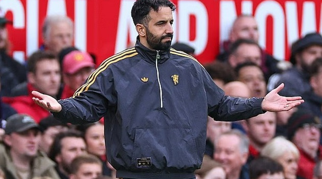 Amorim không đạt chỉ tiêu, Man Utd chia rẽ về tương lai HLV