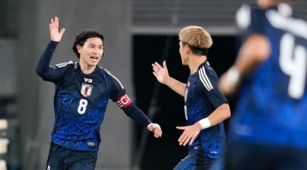 Ngược dòng điên rồ, Nhật Bản tạo địa chấn trước Brazil