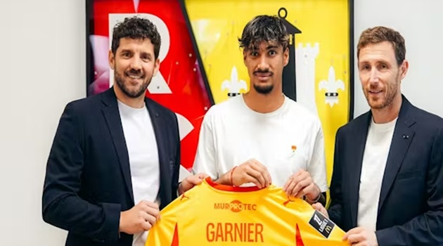 Erawan Garnier rời Lyon, ký hợp đồng với Lens