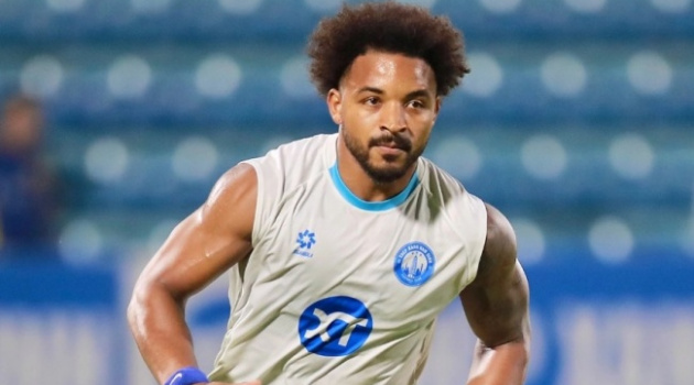 HLV Kim Sang-sik và bài toán tăng cường hỏa lực với Xuân Son