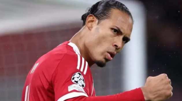 Van Dijk và nghệ thuật lãnh đạo: Từ biểu tượng phòng ngự đến người định hình văn hóa Liverpool