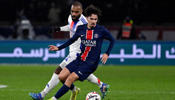 Soi trận Lyon vs PSG: Nhà vô địch vượt khó