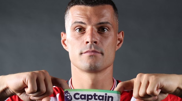 Sunderland đổi đời với Xhaka: Từ tấn trò cười thành hiện tượng Ngoại hạng Anh