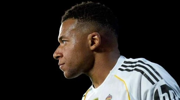 Mbappe xoa dịu nỗi lo ở Real Madrid