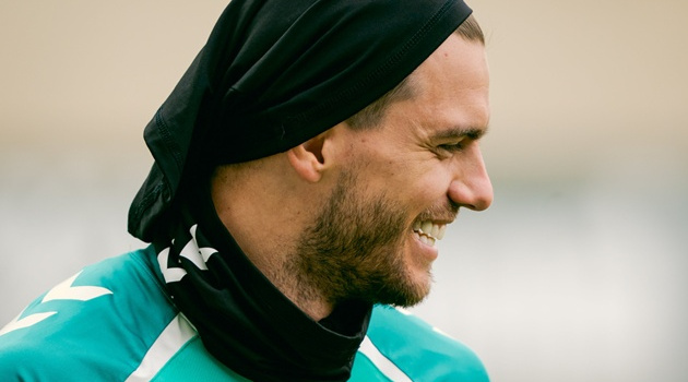 Lo Celso và Antony sẵn sàng đối đầu Barcelona tại La Liga