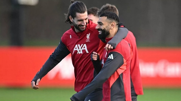 Salah giữ vai trò thủ lĩnh tại Liverpool, đồng đội không cô lập