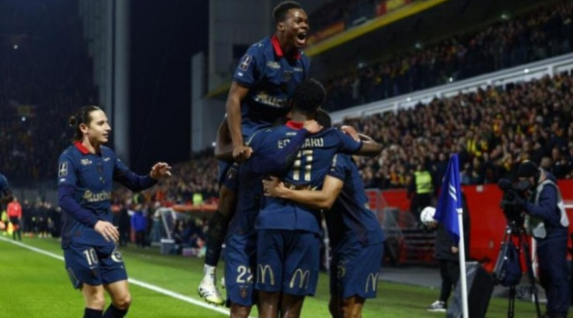 Lens 2-0 Nice: Edouard lập cú đúp, đội chủ nhà vươn lên ngôi đầu Ligue 1