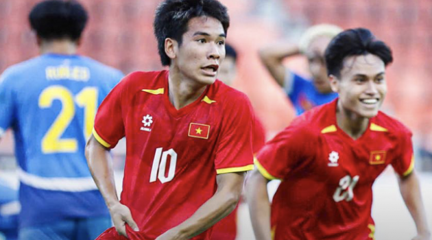 CĐV ĐNÁ phản ứng khi U22 Việt Nam vào chung kết SEA Games 33 đầy kịch tính