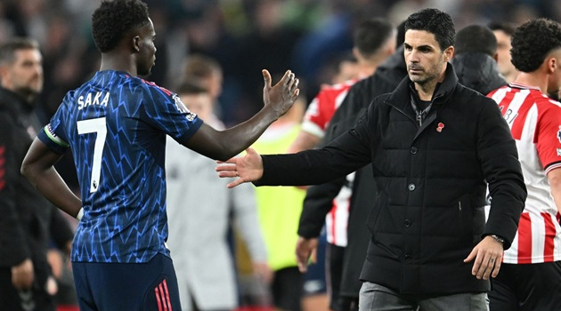 Arteta đau đầu với bài toán Bukayo Saka
