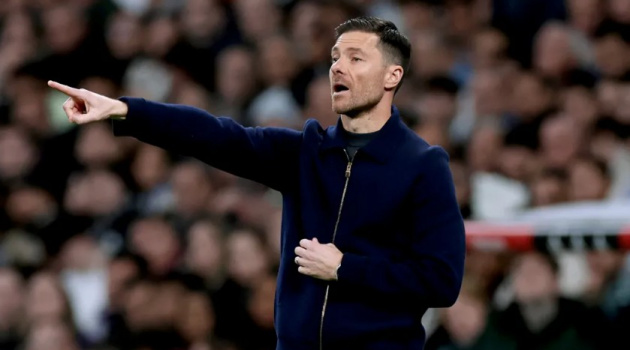 Real Madrid thắng Sevilla, Xabi Alonso vẫn yêu cầu cải thiện