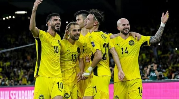 Cái kết đắng cho 7 cầu thủ nhập tịch và bóng đá Malaysia