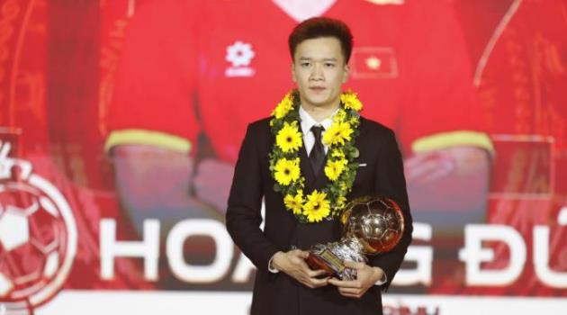 Quả bóng vàng Việt Nam: Hoàng Đức và hành trình chuyên nghiệp bền bỉ