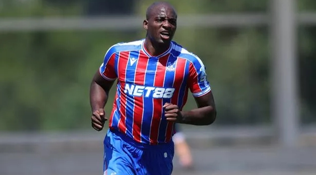 Tin đồn chuyển nhượng sáng 1/1: MU săn Mateta, Tottenham bán sao 35 triệu bảng