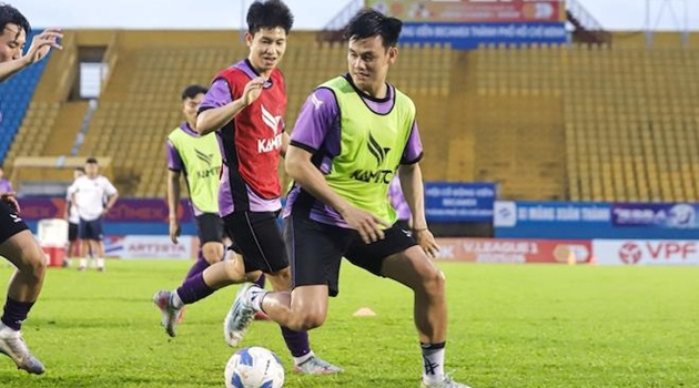 Hồ Tấn Tài báo tin vui sau 1 năm đứt dây chằng