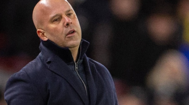 Arne Slot bức xúc vì Liverpool bị từ chối phạt đền