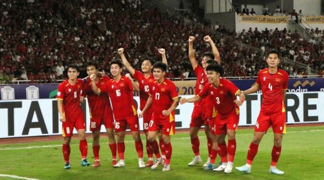 Điểm tin bóng đá Việt Nam 2/1: Đàn em Ronaldo đấu U23 Việt Nam, báo Indonesia tự nhận hay nhất ĐNA