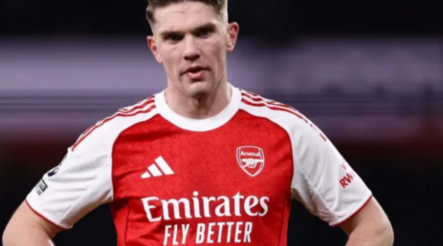 Chiến thuật của Arteta khiến Gyokeres hóa tầm thường?