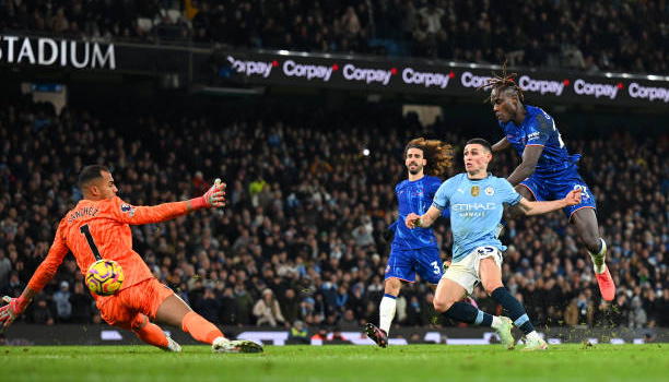 Kỷ lục 77 năm chờ Man City phá vỡ trước Chelsea