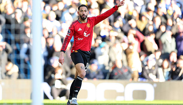 Cunha tỏa sáng phơi bày nỗi lo lớn của Man United