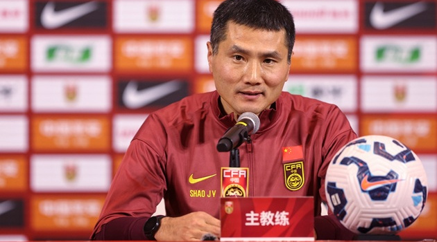 Tân HLV Trung Quốc đặt mục tiêu xa hơn vé World Cup