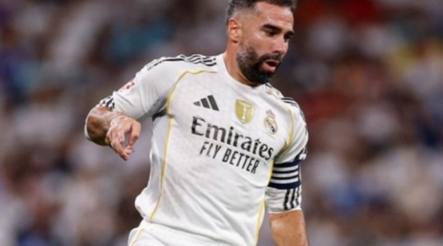 Carvajal từ chối lời đề nghị khủng để ở lại Real Madrid