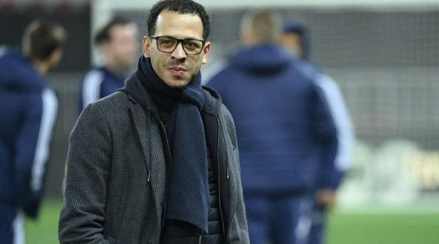 Rosenior thừa nhận không thể từ chối Chelsea