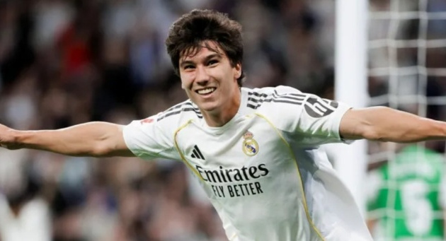 Soi trận Atletico Madrid vs Real Madrid: Alonso đấu trí Simeone tại đất Ả Rập