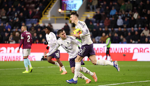 Man Utd đánh rơi chiến thắng dù Sesko lập cú đúp