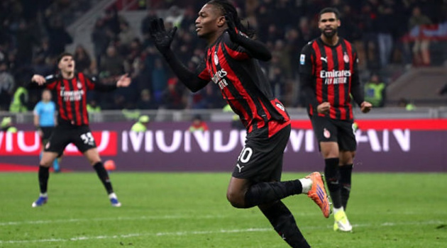 Rafael Leao cứu AC Milan thoát thua hú vía trước Genoa