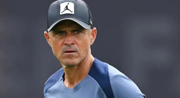 Romano bác tin đồn Luis Enrique chia tay PSG