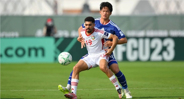 Ngoại binh giúp U23 Nhật Bản đè bẹp UAE 3-0